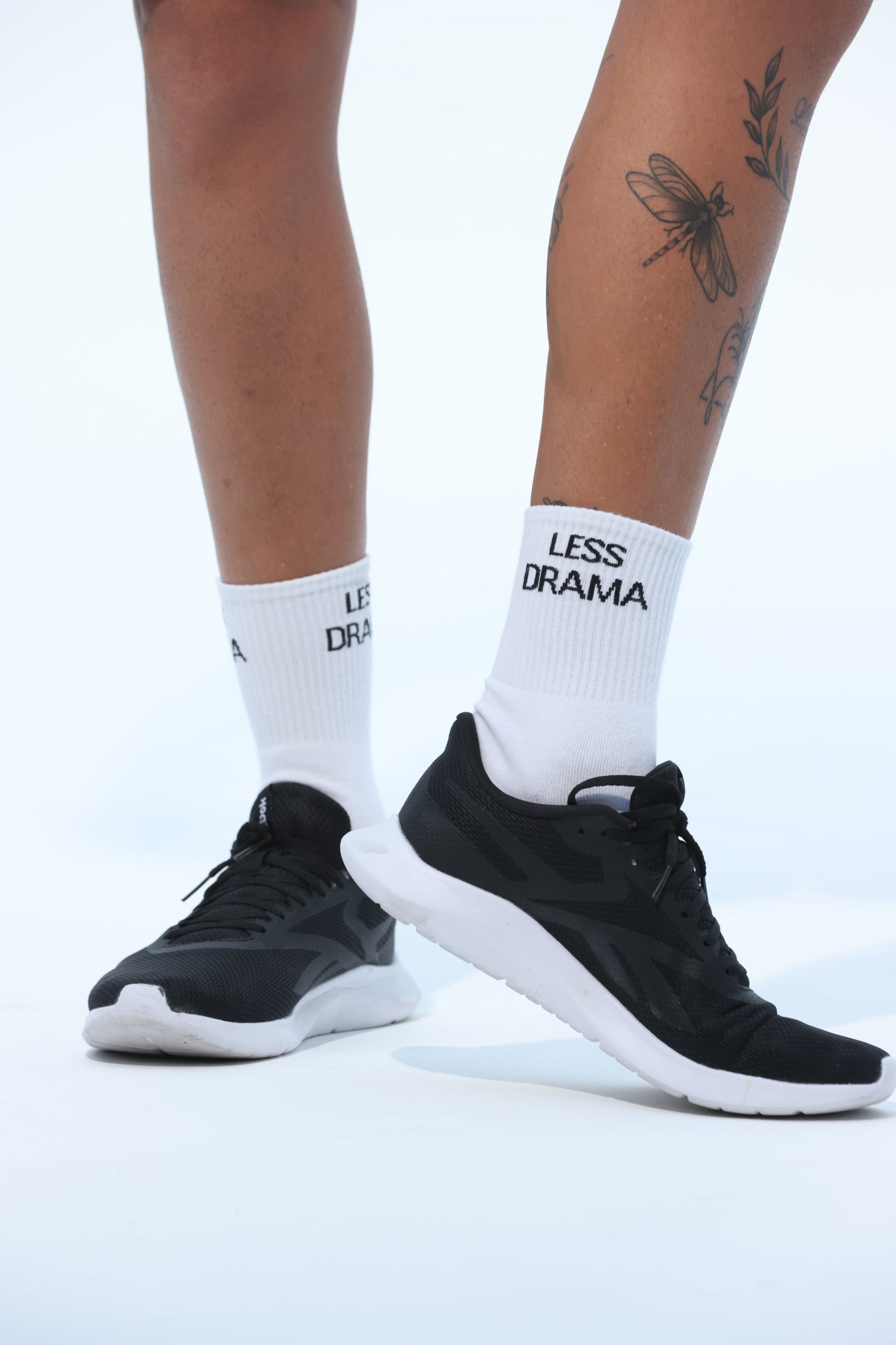 LESS DRAMA - Unisex Socks